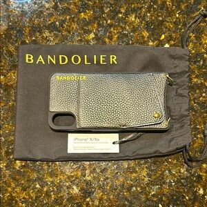 Bandolier Alex Pebble Leather Wallet Phone Case